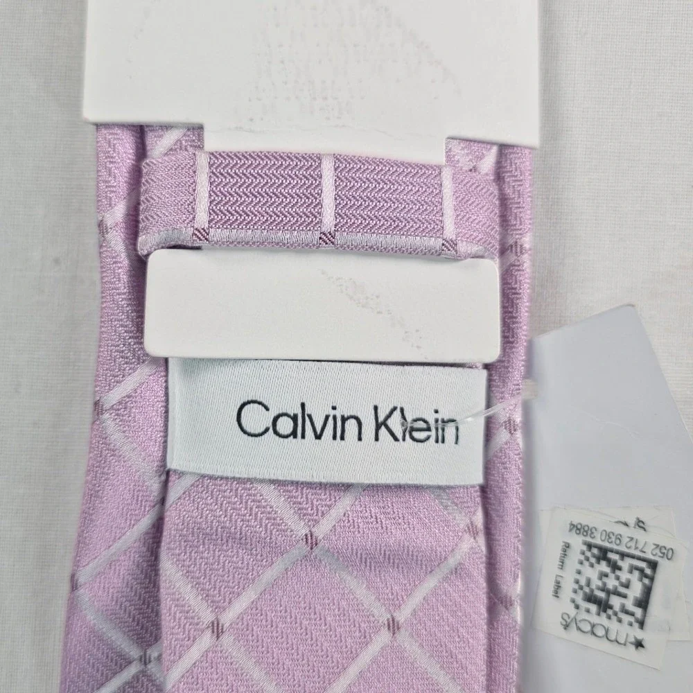 Calvin Klein Mens Tie One Size Pink Herringbone Grid Silk Blend Necktie NWT